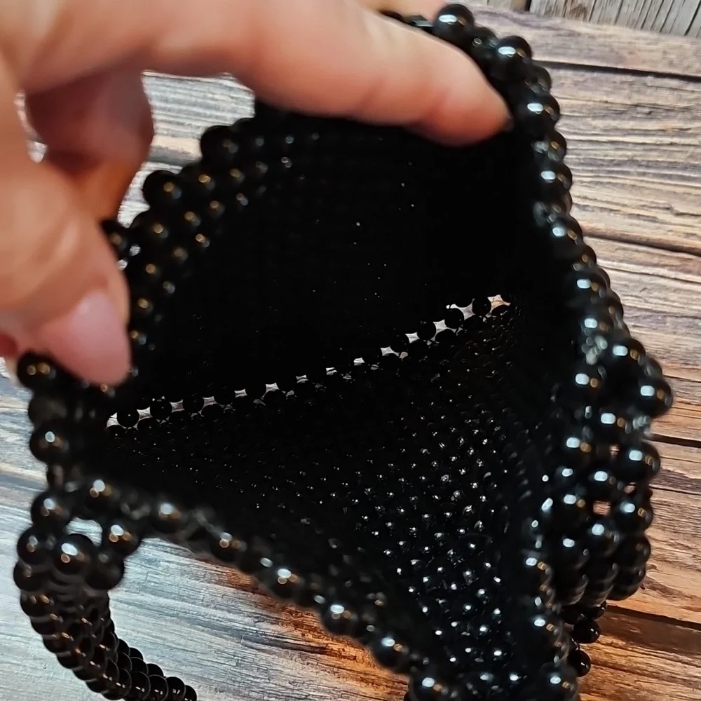 BLACK BEADED CROSSBODY BAG - Picture 6 of 10